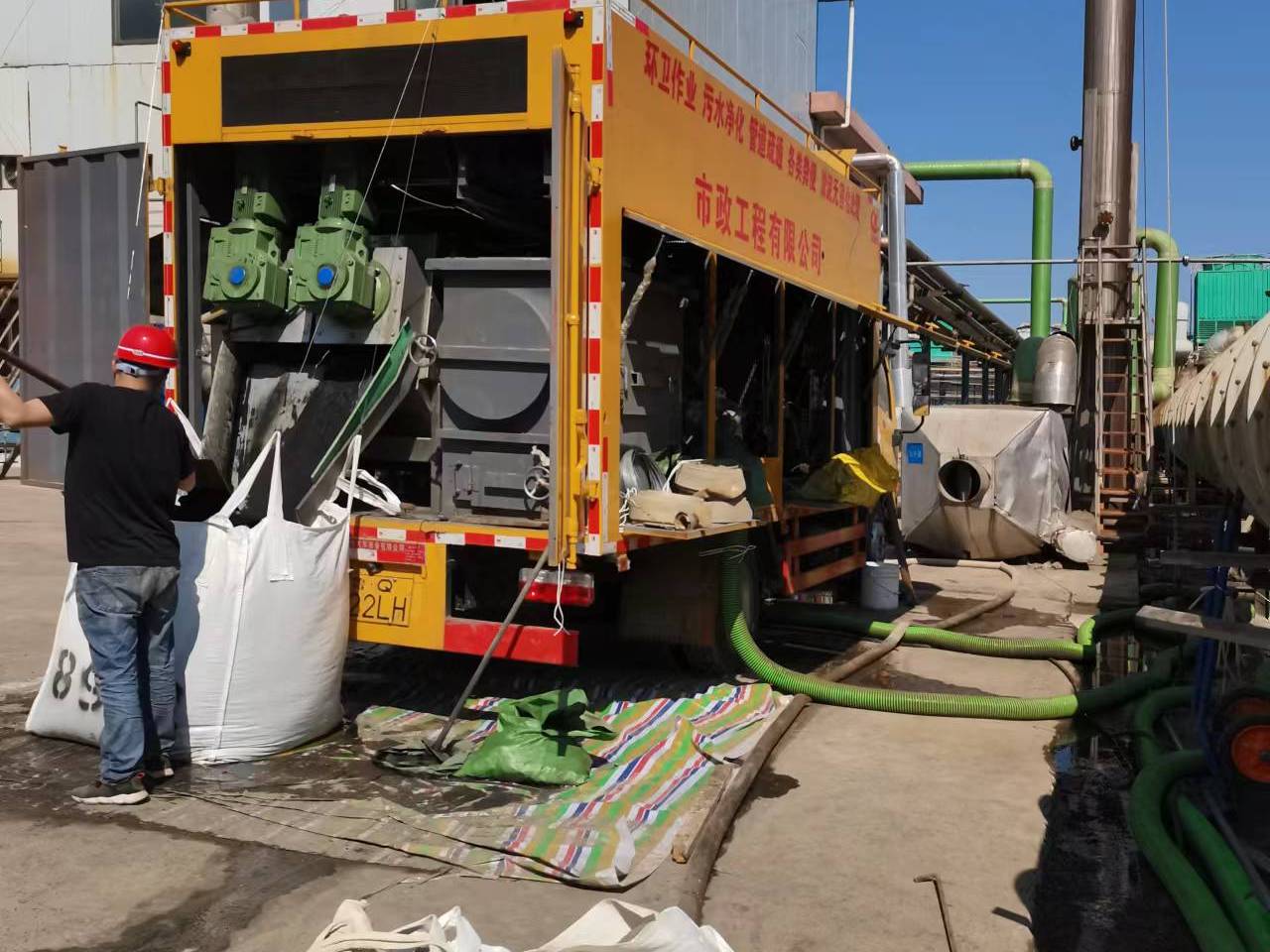 宁明淤泥压干处理